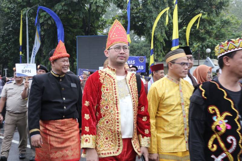 Ribuan Peserta Sukseskan Gerak Jalan Kebangsaan Potrettangerang Id